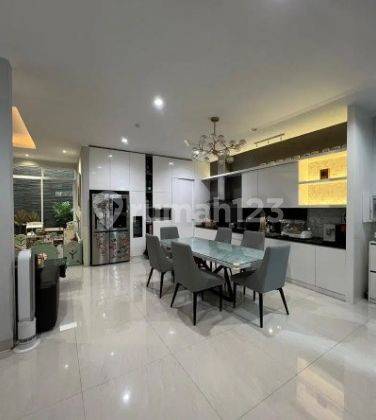 Dijual rumah 3 lantai, golflake, kapuk, Jakarta barat 1