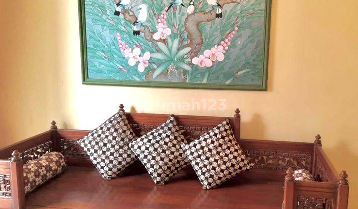  Rumah Full Furnished, Siap Huni di Royal Regency Kaliombo, Kediri 2