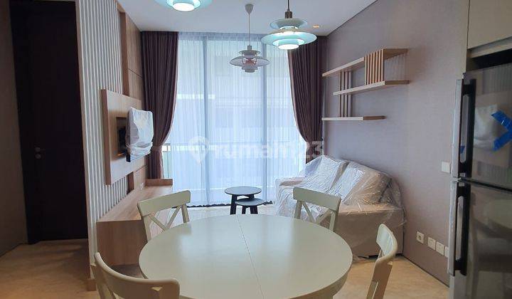 DISEWAKAN APARTEMEN MEWAH FULLFURNISH BARU THE ROSEBAY GRAHA FAMILY 1