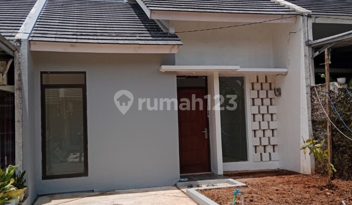 Dijual Rumah di THE CRYSTAL RESIDENCE CIMANGGIS BOJONGGEDE Dijual Rumah di THE CRYSTAL RESIDENCE CIMANGGIS BOJONGGEDE