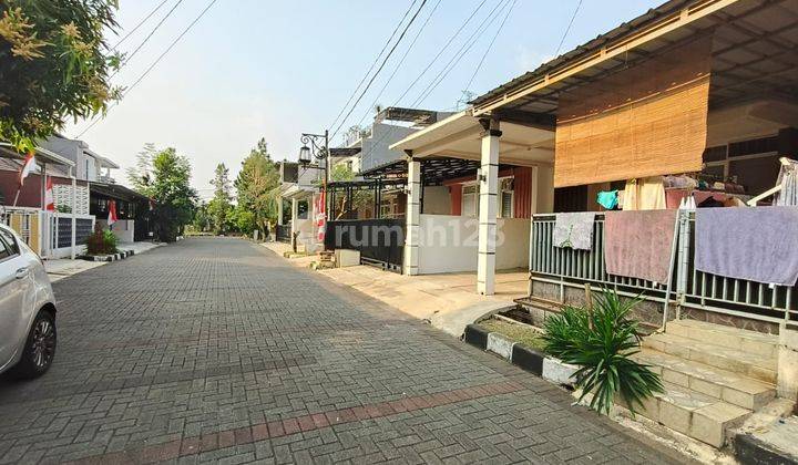 Dijual Cepat Rumah Dgn Lingkungan Nyaman, Depan Pintu Tol Borr di Cluster Sherwood, Bcc 2