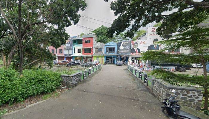 Dijual Ruko 3 Lantai Di Komplek Ruko Cibinong Mansion Kel. Nanggewer Mekar, Kec. Cibinong Kab. Bogor, Jawa Barat.