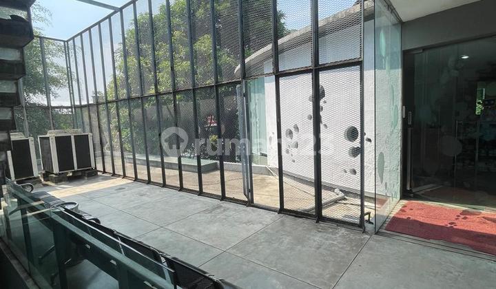 Rumah  Aman,Nyaman,Asri dana siap dibuhuni  bisa  dijadikan unit lain kantor,cafe, workshop dll, di mampang parapatan Harga Nego 2