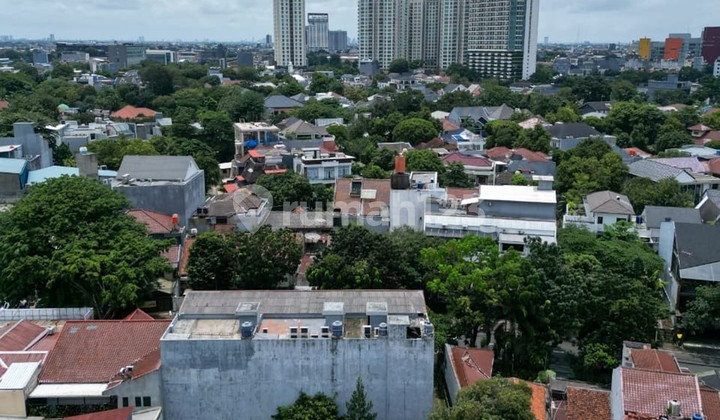 Prime Land Plot in the Exclusive Kebayoran Baru Area, Jl. Lauser. Exclusive Environment, and Negotiable Price