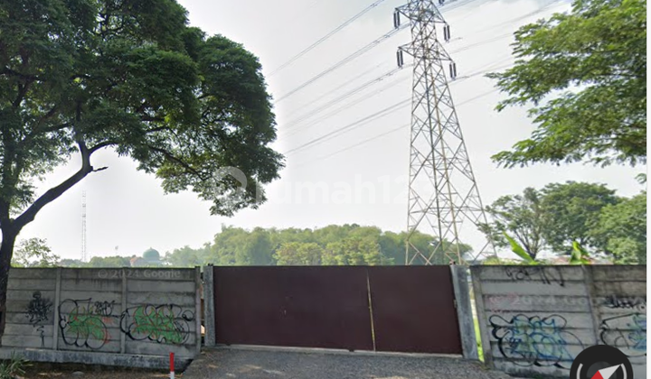 Very strategic north-facing land ready for commercial unit development on Geluran Toll Interchange Waru/Malang Surabaya road, price negotiable until deal is reached. Very strategic north-facing land ready for commercial unit development on Geluran Toll Interchange Waru/Malang Surabaya road, price negotiable until deal is reached.