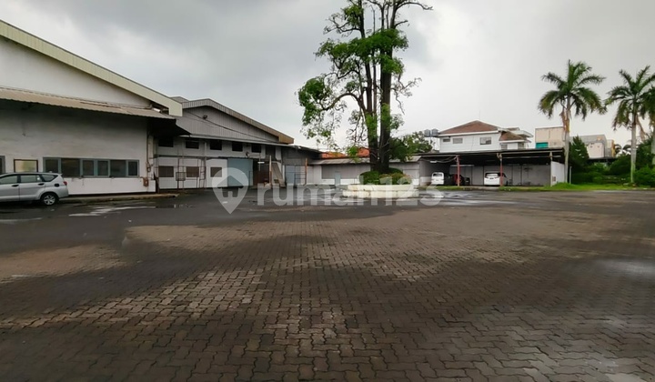 The strategic factory is ready to proceed or for another business venture in Gunung Putri, Bogor. Price negotiable to the extreme. The strategic factory is ready to proceed or for another business venture in Gunung Putri, Bogor. Price negotiable to the extreme.