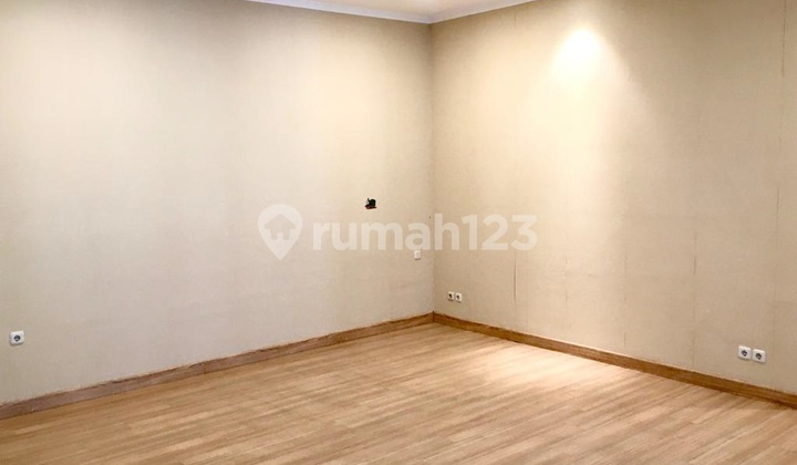 Rumah Strategis, Aman, Nyaman, dan siap dihuni  di ANTASARI RESIDENCE JakSel   Harga Nego  2