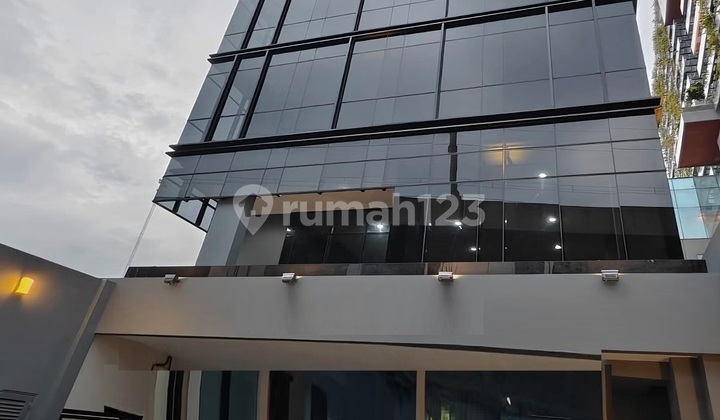 Gedung baru 9 lt   strategis bisa  usaha komersial kantor, klinik, co working, showroom, dll. di Fatmawati JAksel Harga Nego smapai Deal