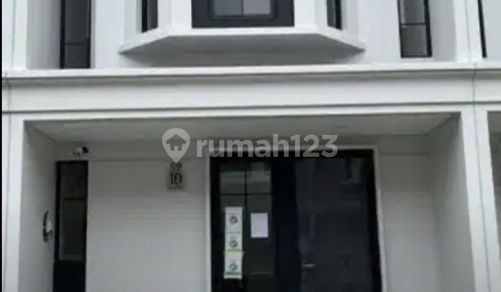 Disewakan Rumah Brandnew Dalam Cluster Jl. Merpati Ciputat 1