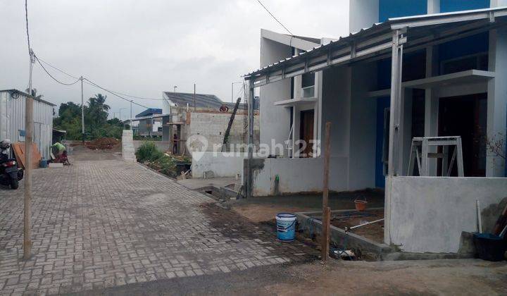 Dijual Rumah Murah, Strategis Dekat Stasiun Ka Jombang Ciputat 2