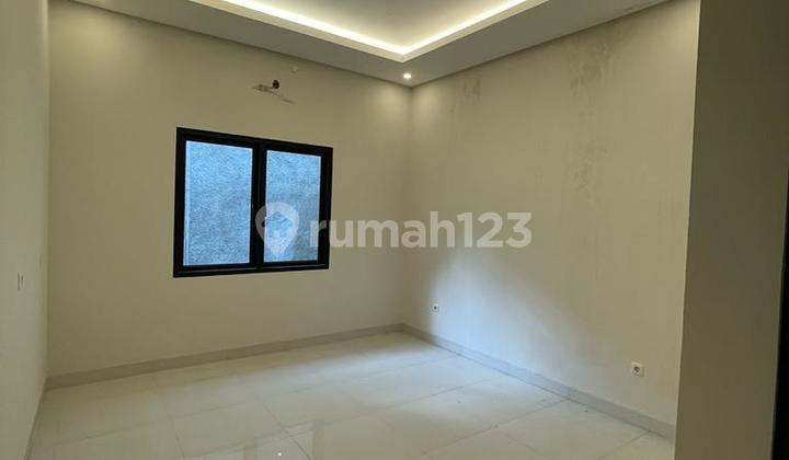 Disewakan Rumah Brandnew di Bintaro Jaya Sektor 9 Tangsel 2