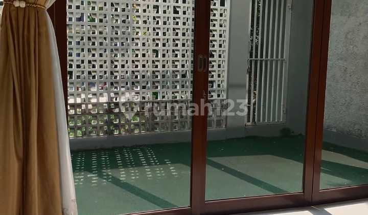 For Rent Good Condition House In Discovery Lumina, Bintaro Sector 9 2