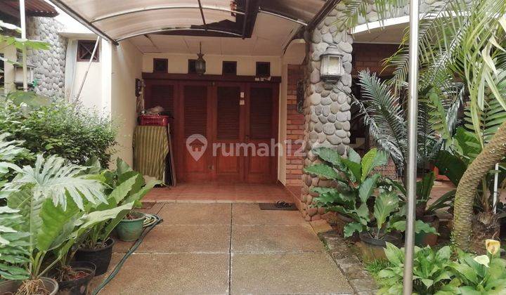 Dijual Rumah Besar, Halaman Luas Di Villa Cendana Ciputat 2