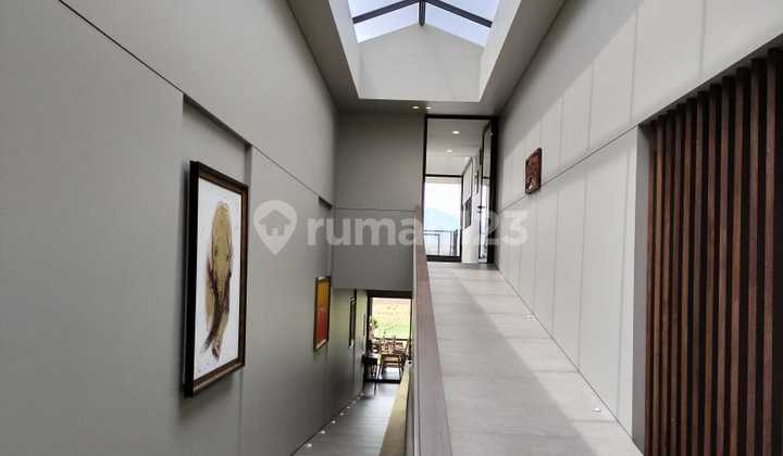 Rumah Cantik View Danau Cluster Kota Baru Parahyangan 2