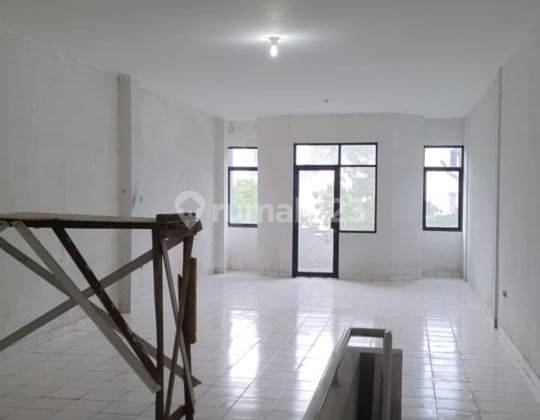 Ruko 3 Lantai Siap Pakai Cocok Untuk Kantor 1