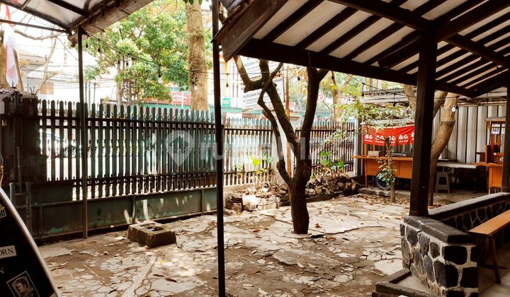 For Sale: House in a Prime, Highly Strategic Location in the City Center 2