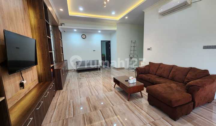 Rumah Bagus Mewah Elit Dekat Candi Golf Tembalang Candisari Jangli Gajahmungkur Semarang Atas 1