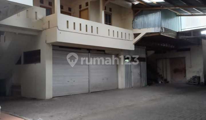 Rumah Gudang Toko Lengkap Luas 1065/600M 8 Kamar Bagus SHM Pinggir Jalan 2