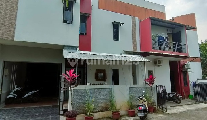 Rumah Kost Eksklusif 24 Kamar Di Tembalang