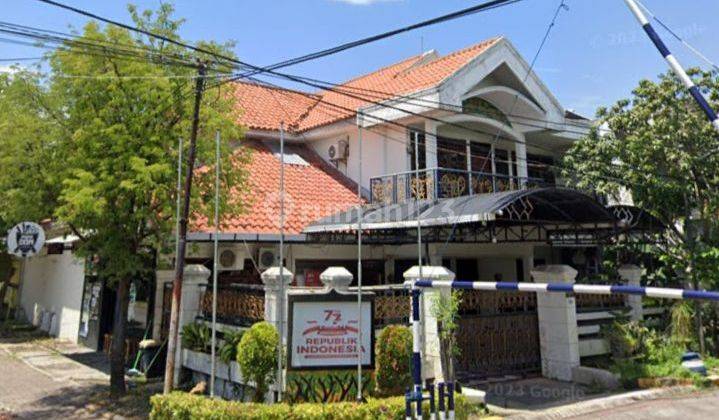 DUKUH KUPANG TIMUR. DIJUAL Rumah 2 lantai HOOK (hadap utara dan timur) Rumah 1