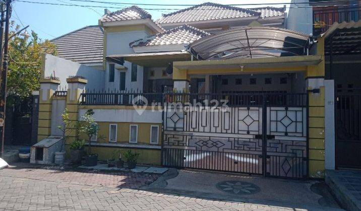 Rumah 2 Lantai Bagus di Dukuh Kupang Timur, Surabaya 1