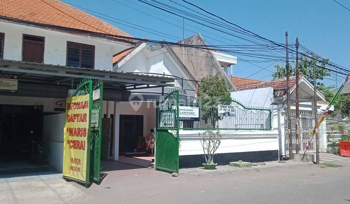 Rumah 2 Lantai Bagus SHM di Ketintang Madya, Surabaya 2