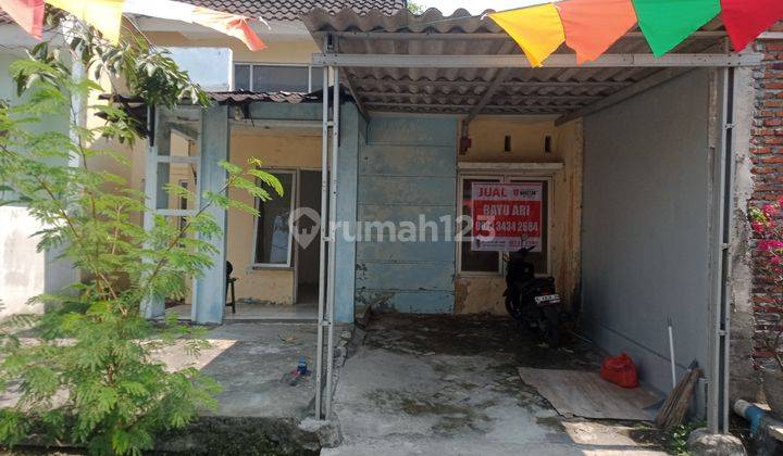 Rumah Bagus SHM di Perum Green Menganti, Lakarsantri 1