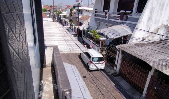 Rumah 2 Lantai Bagus Strata di Simpang Darmo Permai Selatan , Surabaya 2