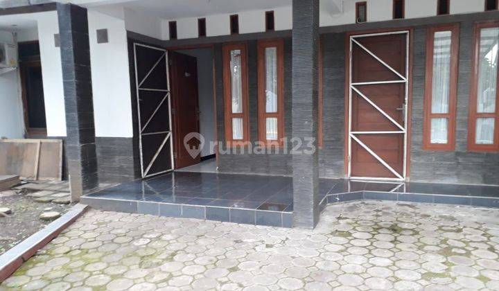 Dijual Rumah Dalam Cluster Komplek Batununggal Indah 057 1