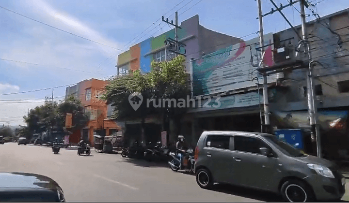 Jl. Pasar Besar 120 Malang, Malang