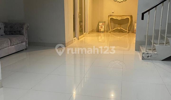 For Rent Nice House in Citra Grand Cibubur 2