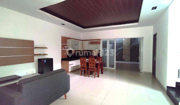 Rumah Modern Gegerkalong Bandung Adem Nyaman 2