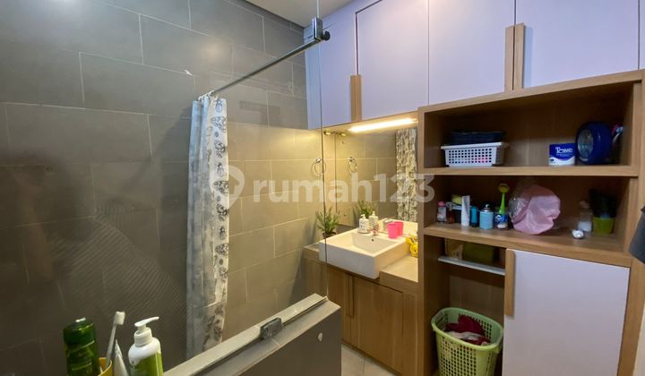 Asri House with Wide Yard in Pasteur Wing 2