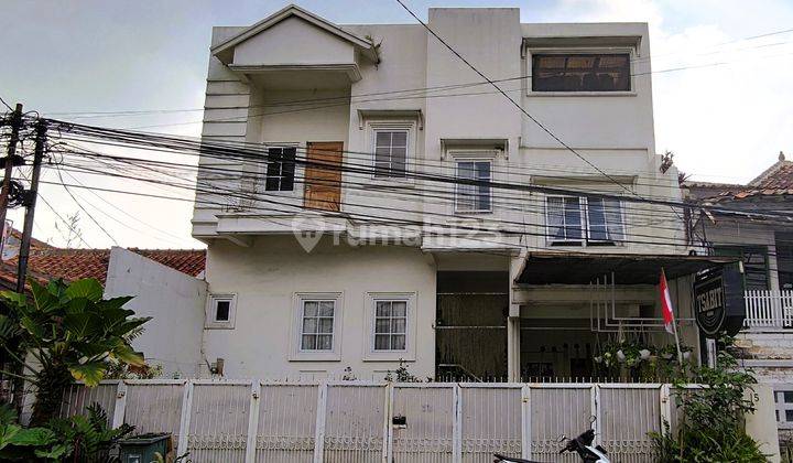 Rumah Split Level Sayap Dago Cigadung Pemandangan Lembah 1