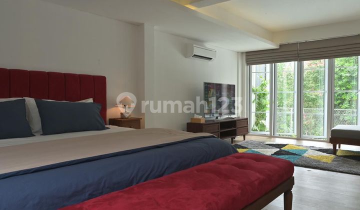 Villa di Dago Giri - Lembang Private Ada Kolam Renang View Gunung