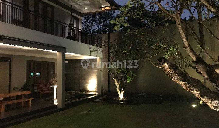 Jarang Ada Rumah Lux Modern Minimalis 2 Lantai Sayap Cipaganti 2