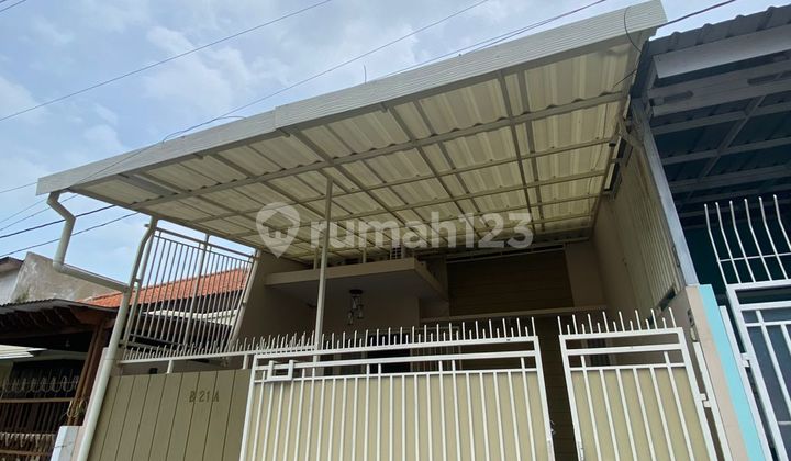 For Sale: Tanah Mas House, North Semarang. Close to A Yani International Airport. 2