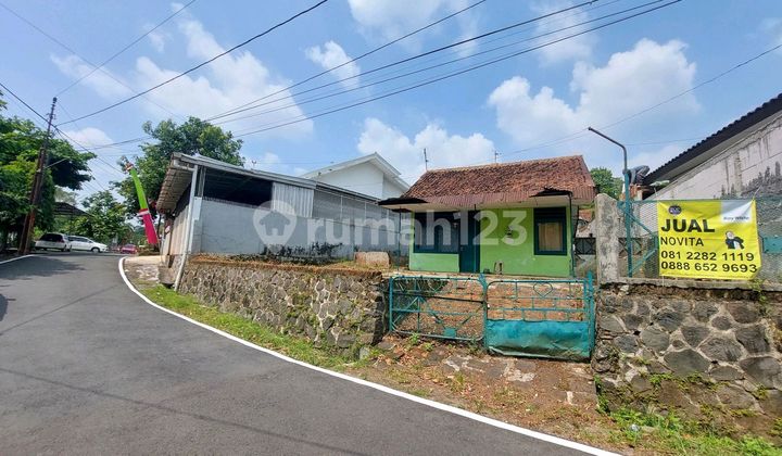 Stone House, Southern Candi Semarang, Suitable for Boarding House 2