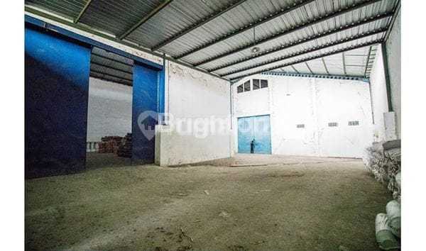 Warehouse and Office Ready for Business in Gadang, Malang