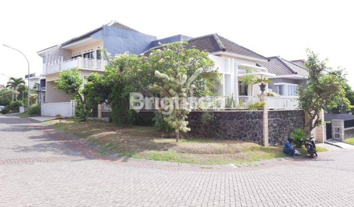 Rumah Pojok Vpt Kondisi Sempurna No Renovasi 1