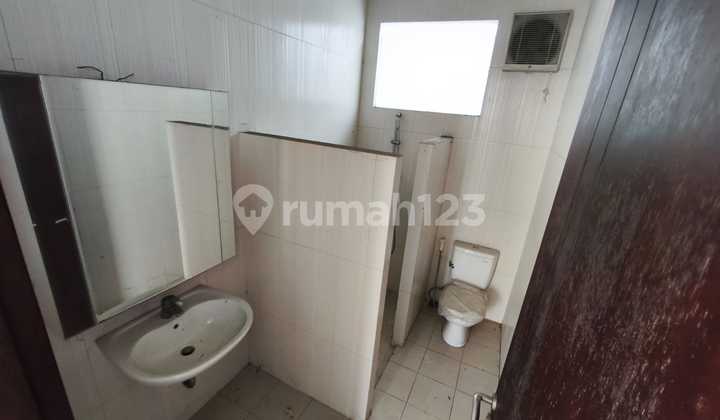 Araya 2-Story Luxury House Ready to Move In and Well-Maintained 2