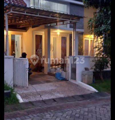 Rumah Cantik Minimalis 2 Lantai Area Villa Puncak Tidar 1