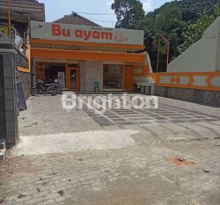 A Ready-to-Occupy House on the Axis of Sukarno Hatta Road A Ready-to-Occupy House on the Axis of Sukarno Hatta Road