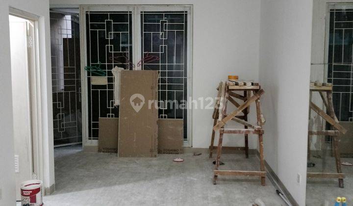 Jual Rumah Cantik 2 Lantai Di Palm Blossom  2