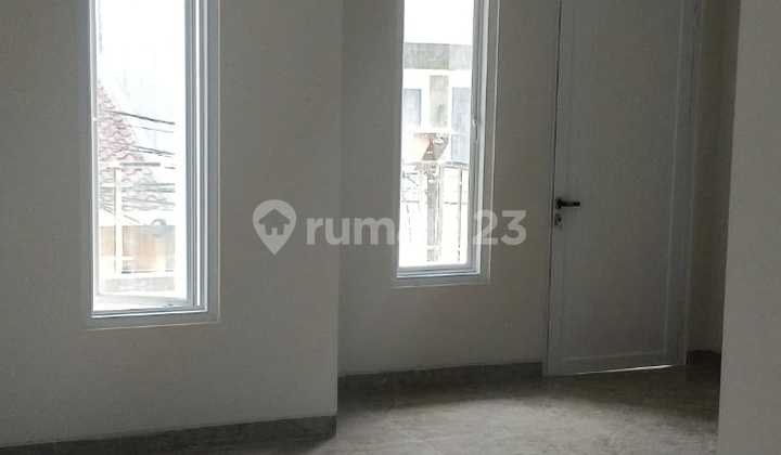 For Sale New 4-Story Ready-to-Occupy House in Citra Garden 3