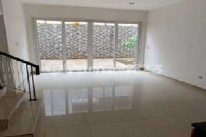 For Sale, Nice 2-Story House Ready to Occupancy in Golf Lake Cengkareng For Sale, Nice 2-Story House Ready to Occupancy in Golf Lake Cengkareng