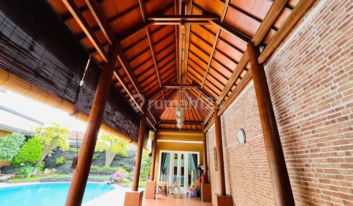 Exclusive Antique style House For Sale In West Denpasar 2