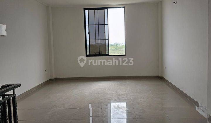 Ruko Osaka 4,5x15 View Danau Harga 7,5M 2