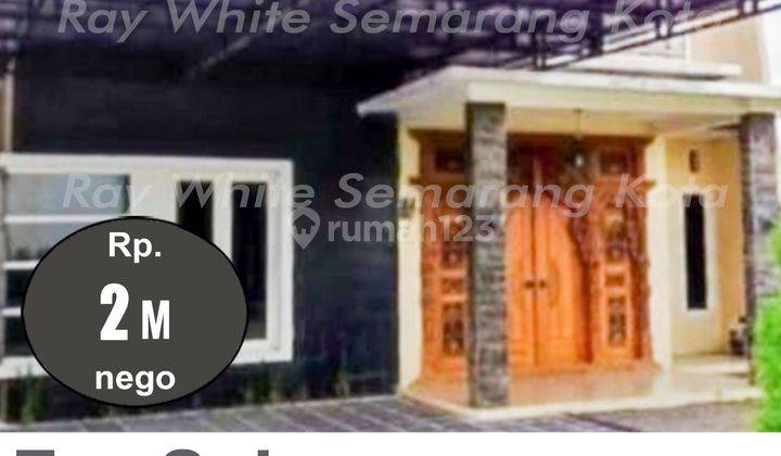 Jual Rumah Bagus 2LT Di Lingkungan Sejuk Ungaran. Klasik Tradisional Kombinasi Modern 1