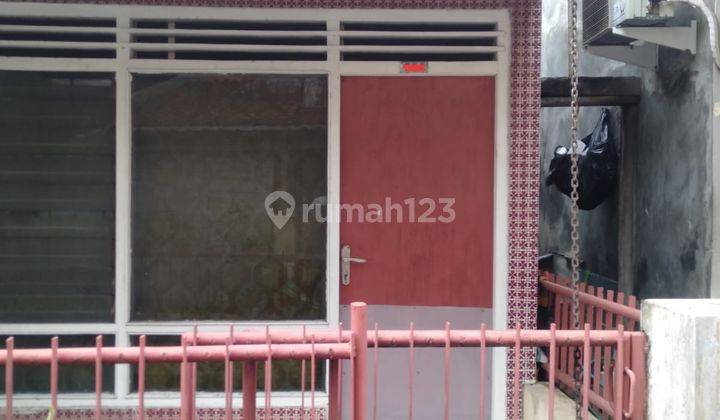Jual rumah 205m2 dekat Paragon Mall Semarang. Cocok dibuat kost2an. 2